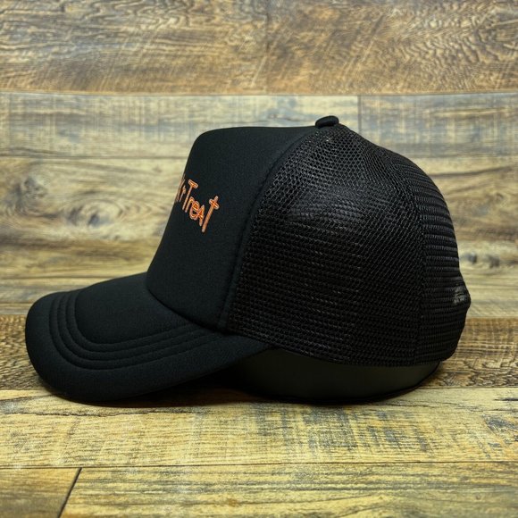 Trick R Treat Mens Trucker Hat Black Snapback Horror Movie Baseball Cap - Picture 4 of 8